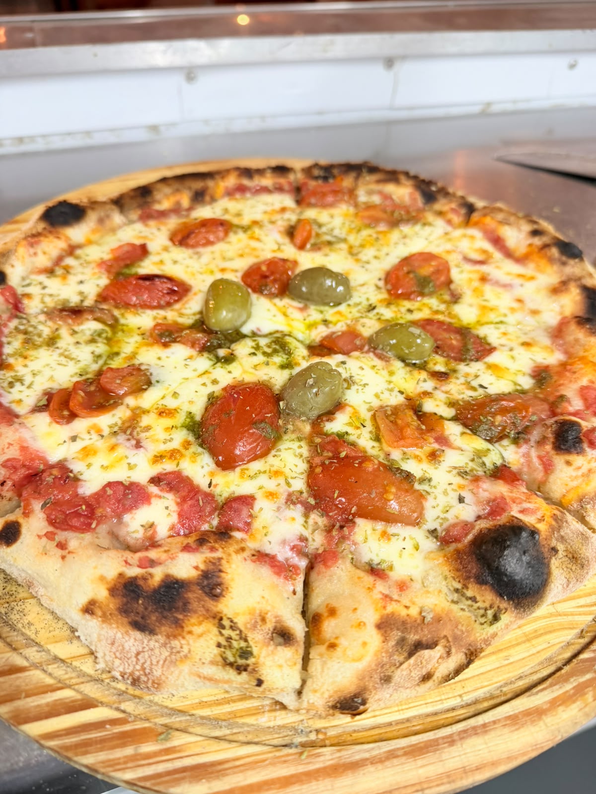 Pizza napolitana de masa madre del horno de Barfly